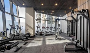 Fitness facility - Stylish Edge Apartment Albert Park & Bay (Melbourne)