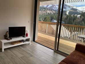 TV - 2 new rooms overlooking the ski slopes (Le Lioran)