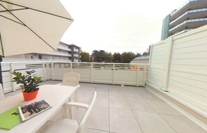 Outdoor dining - Cozy nest for two near the beach (Lignano Sabbiadoro)