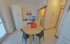 Dining - Cozy nest for two near the beach (Lignano Sabbiadoro)