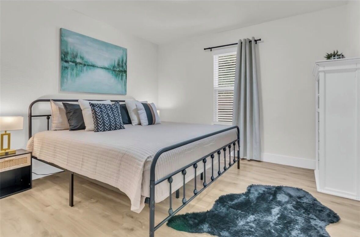 3 chambres, fer et planche à repasser, Wi-Fi gratuit, draps fournis