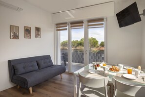 Dining - Apartment Tulipano in a strategic position (Peschiera del Garda)