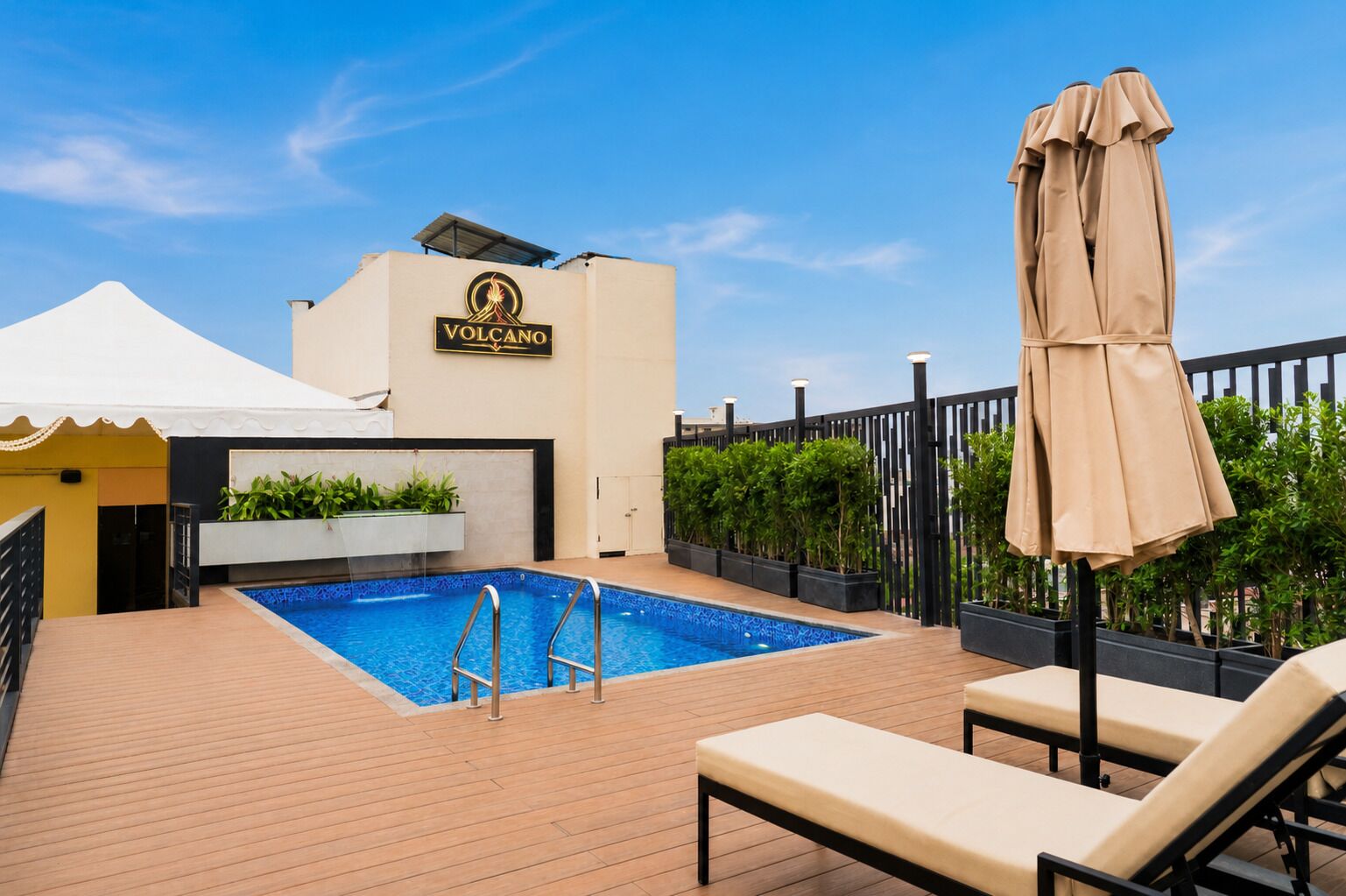 Rooftop pool