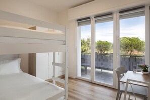 Bügeleisen/Bügelbrett, kostenloses WLAN, Bettwäsche