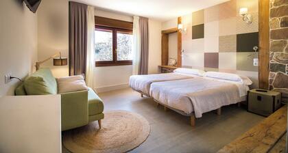 El Patio de la Morera II