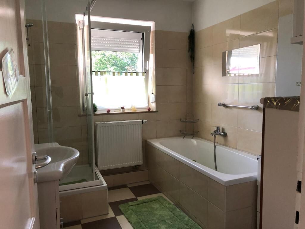 Handtücher, Seife, Toilettenpapier