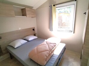 2 bedrooms, free WiFi - Mobile home, pets welcome - 4 guests (Chaillé-les-Marais)