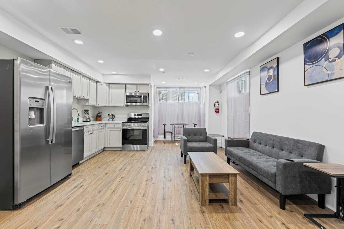 TV, offices