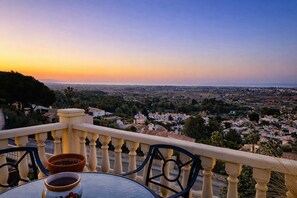 Villa, Mountain View | Outdoor dining - Villa Jade Mirador La Sella (Pedreguer)