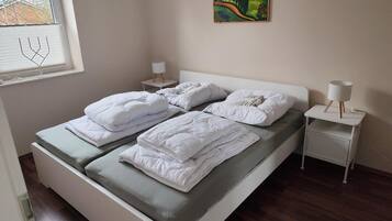 1 Schlafzimmer, Bügeleisen/Bügelbrett, kostenloses WLAN, Bettwäsche