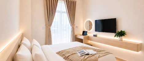Premier Double Room | Interior detail