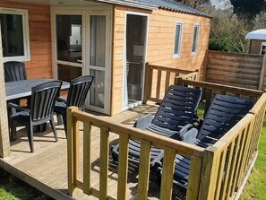 Outdoor dining - Mobile home pets welcome - 4 guests (Perros-Guirec)