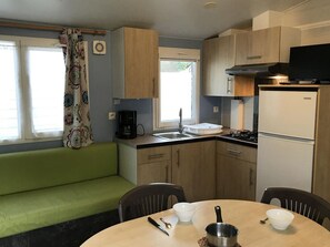 Private kitchen - Mobile home pets welcome - 4 guests (Perros-Guirec)