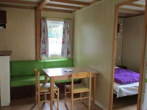 Dining - Chalet pets allowed - 6 guests (Vairé)