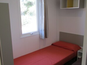 3 bedrooms, free WiFi - Mobile home pets welcome - 2 guests (Saint-Florent)