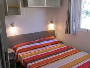 3 bedrooms, free WiFi - Mobile home pets welcome - 2 guests (Saint-Florent)
