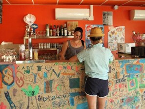 Bar (on property) - Mobile home, pets allowed - 4 guests (Lissac-sur-Couze)