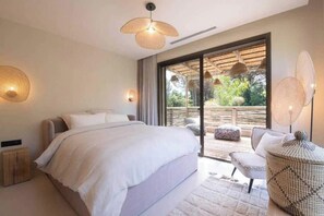 Apartment | 11 bedrooms, laptop workspace, iron/ironing board, bed sheets - Prestige Villa a/c 12P With Pool & Lounge (Ramatuelle)