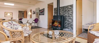 10 Person Holiday Home in Spottrup