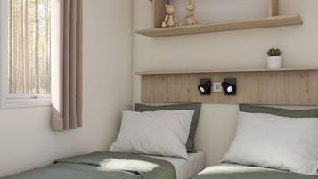2 bedrooms, WiFi (free)