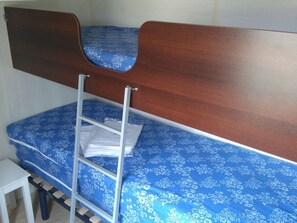 Room - Mobile home, pets allowed - 5 guests (La Chapelle-Aubareil)