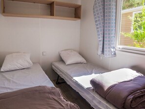 Room - Mobile home - AC - 4 guests (Méolans-Revel)