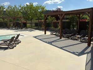 Terrace/patio - Mobile home with AC, pets welcome - 4 guests (Vans)
