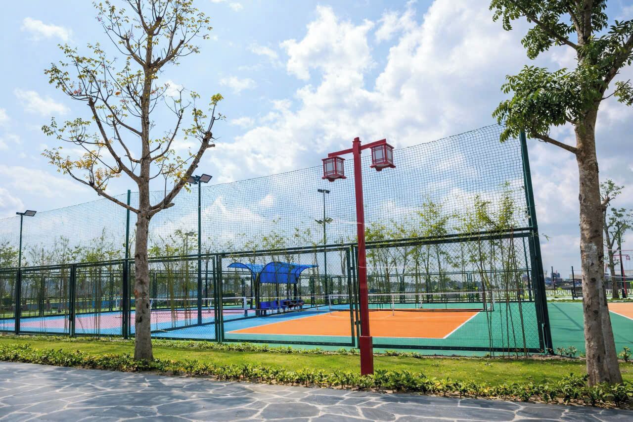 Sports court