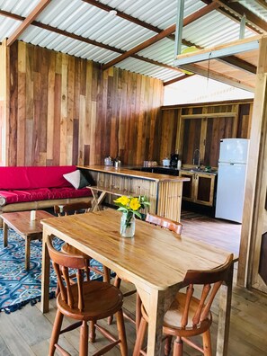 Shared Dormitory, 1 Bedroom, Smoking, Balcony | Interior - Room-rancho Ecojoya Paradise Mountain (San Isidro de El General)