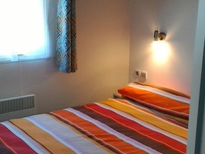 2 bedrooms, free WiFi - Mobil home, pets allowed - 2 guests (Saint-Florent)