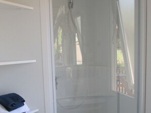 Bathroom - Mobil home, pets allowed - 2 guests (Saint-Florent)