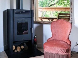 المنشأة  من الداخل