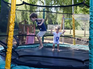 Children’s area - Mobile home with air conditioning - 4 guests (Monplaisant)