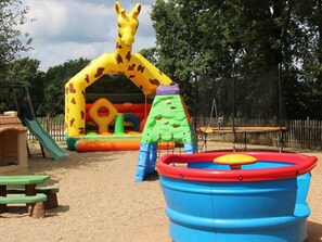 Children’s area - Cozy mobile home, pets allowed - 4 guests (Puy-l'Évêque)