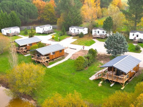 Chalet with AC, pets welcome - 5 guests