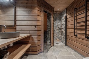 Bathroom - Vrbo Property (Idre)