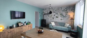Modern and cozy lodging, various activities