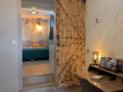 Modern and cozy lodging, various activities