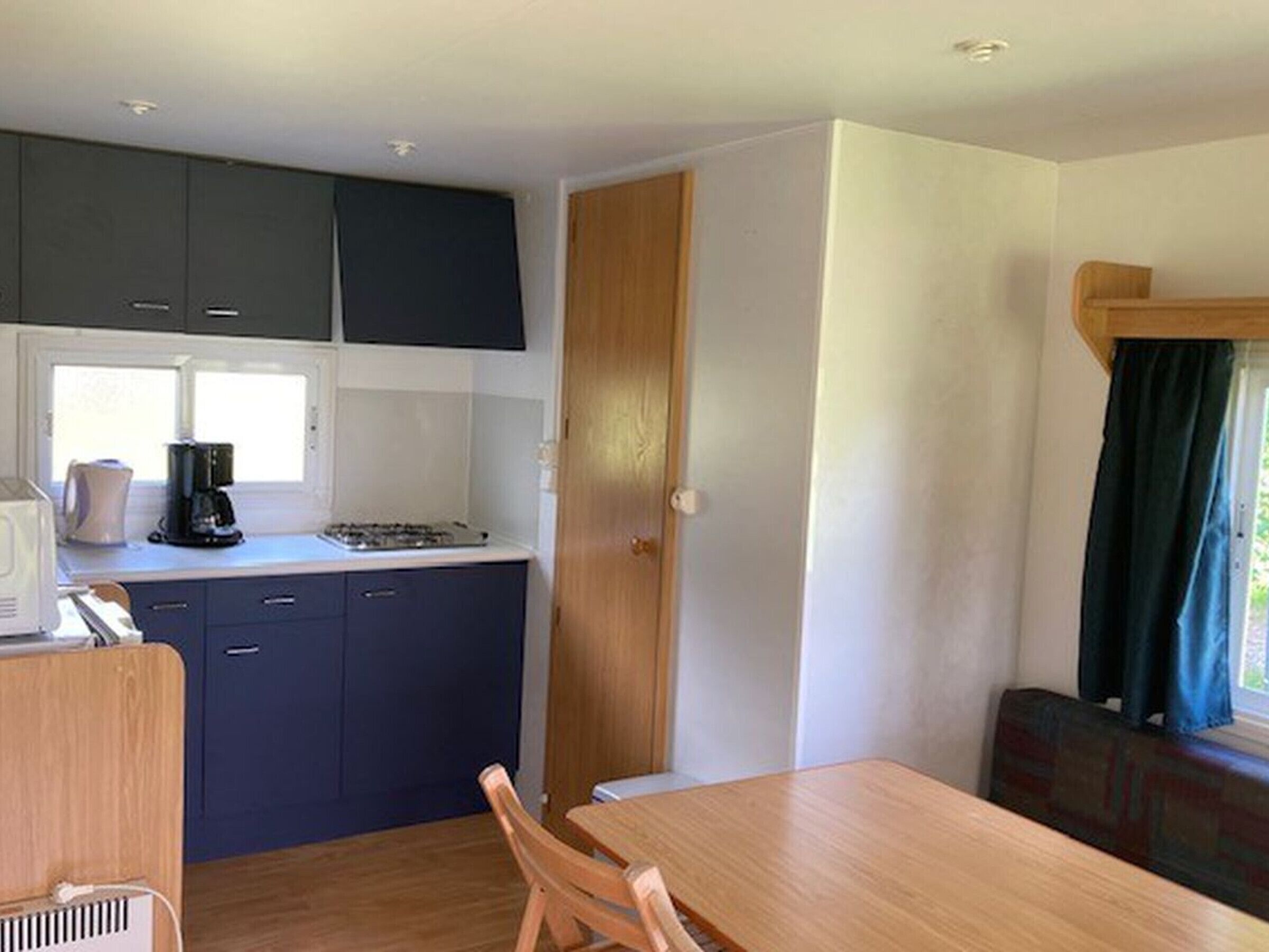 Fridge, microwave, coffee/tea maker