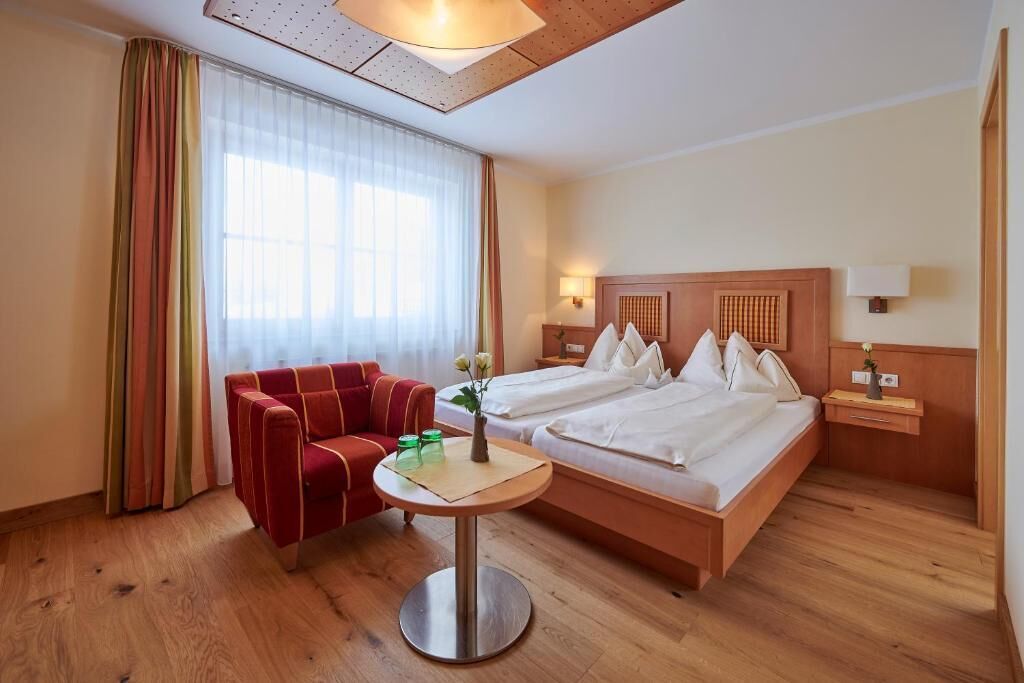 Klassieke tweepersoonskamer, uitzicht op binnenplaats