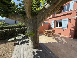 Outdoor dining - 2-bedroom house with garden and sea view in La Croix-Valmer (La Croix-Valmer)