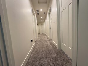 Interior - Modern Townhome • Sleeps 8 • Garage (Blackfoot)