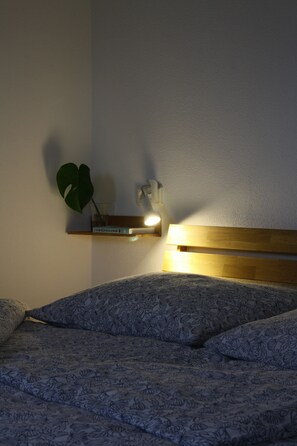 Departamento clásico, 1 habitación, se aceptan mascotas, vista al jardín