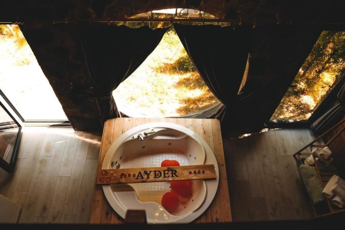 デラックス トリプルルーム マウンテンビュー | 内装