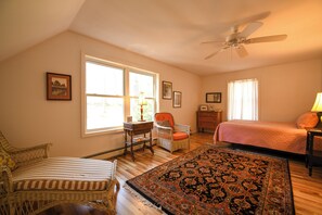 Room - New for 2026! Cozy Lakeside Retreat Nestled in the Woods on Long Lake (Bridgton)