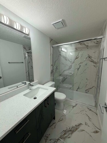 Guest Suite in Calgary
Modern and Newly Built Basement Suite 2BR and 1B