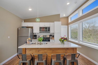 Salt & Spruce | King Bed • Walk to Beach | Pet Friendly