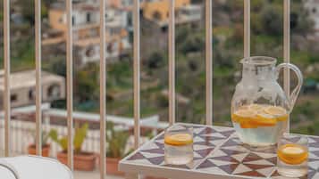 Deluxe Double Room, Balcony, Sea View | Terrace/patio