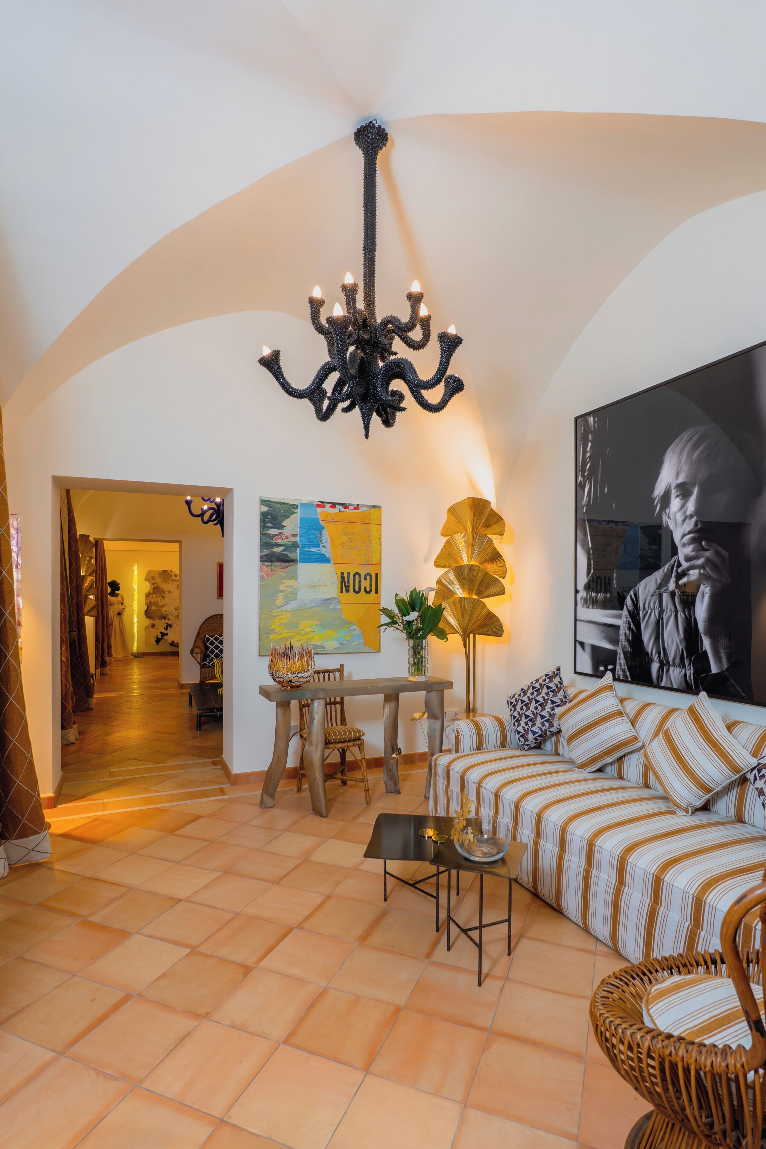 ฝ่ายต้อนรับ