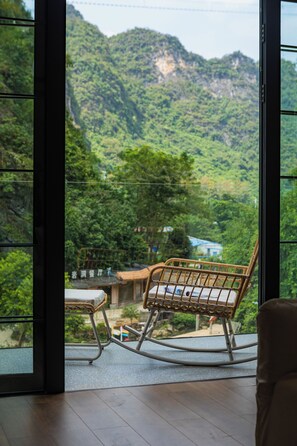 Comfort Suite, Courtyard View - Dyed Mount Boutique Hotel (Guilin)